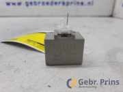 Relais für Blinklicht Toyota IQ AJ1 8198046010