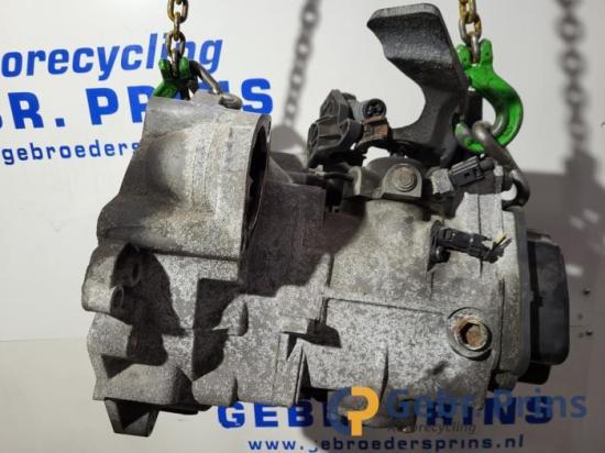 Schaltgetriebe Seat Ibiza IV 6J 02R300042R Bild Schaltgetriebe Seat Ibiza IV 6J 02R300042R