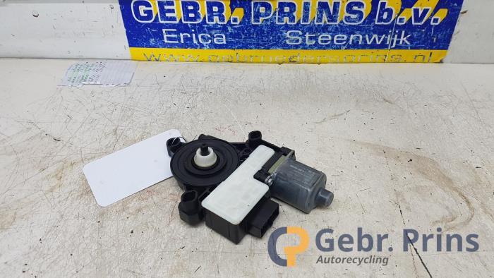 Motor Fensterheber Seat Leon 5F 5Q0959811A Bild Motor Fensterheber Seat Leon 5F 5Q0959811A