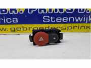 Schalter für Warnblinker Renault Twingo III BCM E3160101