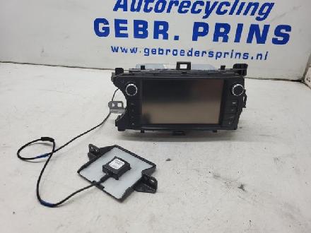 Radio Toyota Yaris P13 861400D210