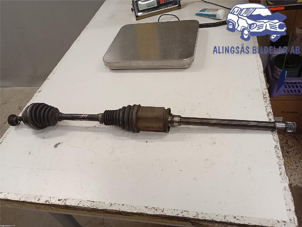 BMW 5 F10/F11 2015 N57-D30C Antriebswelle vorne rechts 31607618680 182410KM