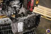 RENAULT CLIO IV 2017 D4F-740 Schaltgetriebe 5-Gang 320109666R 37760KM
