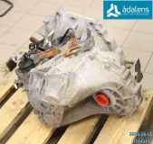 TOYOTA AVENSIS 2013 6 VXL MAN Schaltgetriebe 6-Gang 3030020A30 199760KM