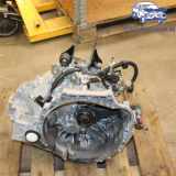 TOYOTA AVENSIS 2014 Manuell Schaltgetriebe 6-Gang 3030020A30 66880KM