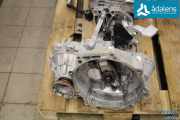 VW PASSAT 3C 2016 QXC Schaltgetriebe 6-Gang 02Q300050HX 8730KM