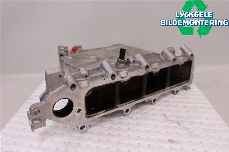 AUDI A4/S4 B9 16-19 2018 DESA Ansaugkrümmer 04L129711AE 46560KM