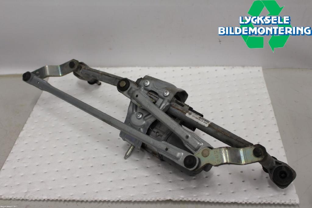 VW CADDY 11-15 2014 CAYD Wischergestänge 2K1955023J 88620KM