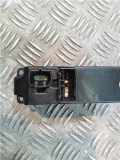 Schalter Für Elekt. Fensterheber Links Vorne Mazda 6 Sport (GG14) Schrägheck 2.0 CiDT HP 16V (RF5C) 2003