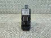 Sicherungskasten RELAIS 30889989 Volvo S40 (VS) Limousine 1.8 16V (B4184S2) 2003