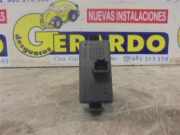 Warnleuchte Schalter 8200214896A Renault III Berlina 5P (2008->) 1.9 Dynamique [1,9 Ltr. - 96 kW dCi Diesel] 2009