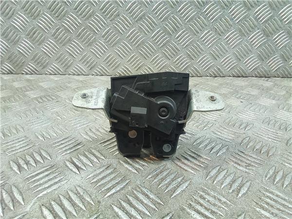 Zentralverriegelung Motor Heckklappe A2047400335 Mercedes-Benz C Estate (S204) Kombi 1.8 C-180K 16V (M271.952) 2008
