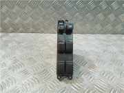 Schalter Für Elekt. Fensterheber Links Vorne Nissan X-Trail (T30) SUV 2.2 Di 4x4 (YD22ETi)