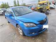 Kotflügel Rechts Vorne Mazda Sedán (BK) 1.6 Z6 2005