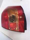 Rücklicht Links Toyota Corolla (E12) Schrägheck 1.4 D-4D 16V (1NDTV) 2006