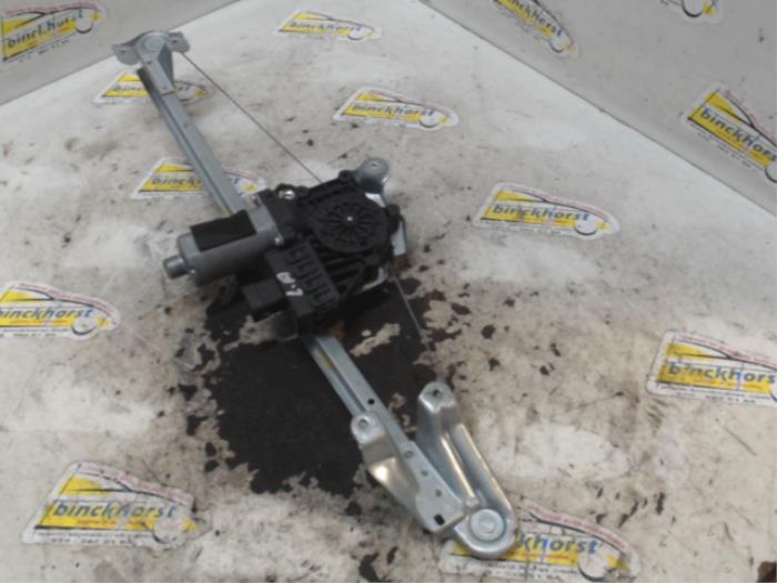 Fensterheber links hinten Opel Zafira B A05 Bild Fensterheber links hinten Opel Zafira B A05