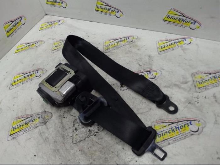 Sicherheitsgurt rechts vorne VW Transporter T4 Bus Bild Sicherheitsgurt rechts vorne VW Transporter T4 Bus