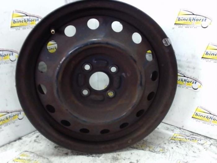 Felge Stahl Toyota Corolla Liftback E12 Bild Felge Stahl Toyota Corolla Liftback E12