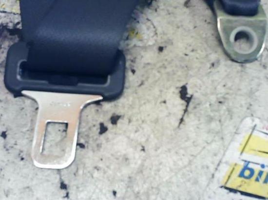 Sicherheitsgurt links hinten Toyota Corolla Liftback E12 Bild Sicherheitsgurt links hinten Toyota Corolla Liftback E12