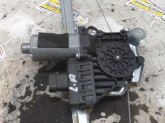 Fensterheber links hinten Opel Zafira B A05 Bild Fensterheber links hinten Opel Zafira B A05