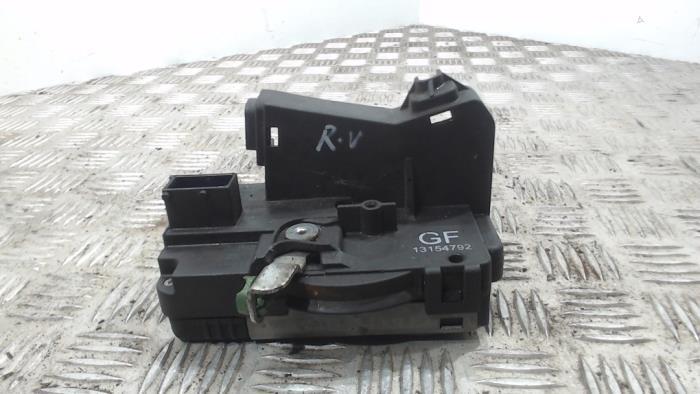 Klappenschlosszug Opel Combo C Kasten 13154792
