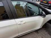 Tür rechts vorne Toyota Yaris P13 670010D510