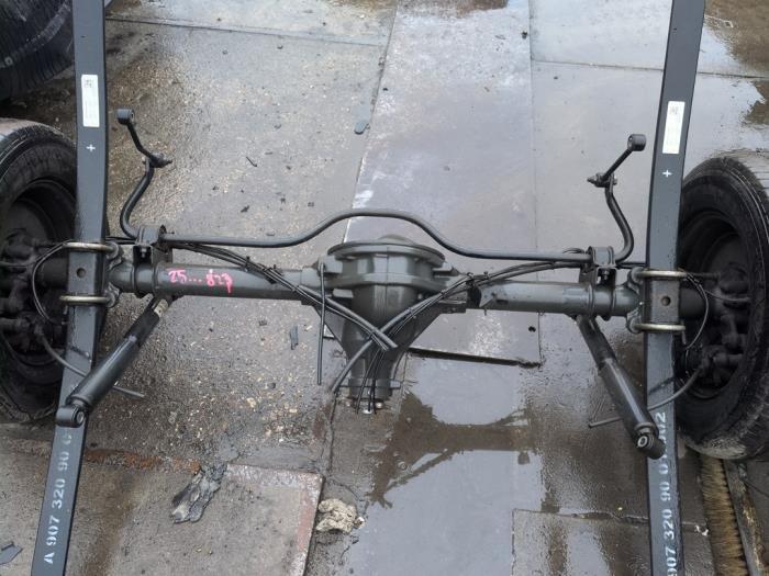 Hinterachse komplett Mercedes-Benz Sprinter 3,5t Kasten 907, 910 A0003500400