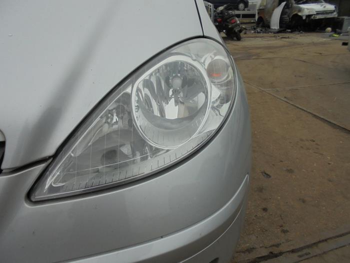 Hauptscheinwerfer links Mercedes-Benz A-Klasse W169 A1698200161