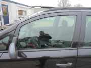Türscheibe links vorne Opel Zafira B A05 93184335