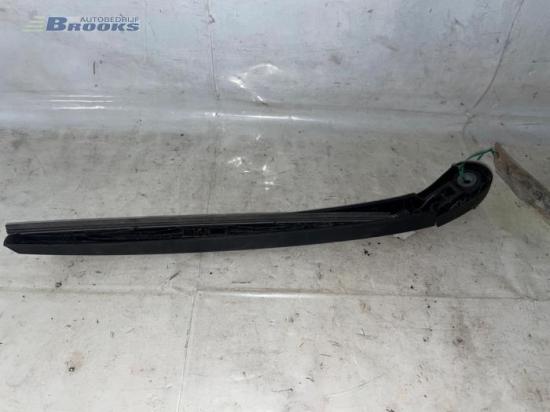 Wischerarm hinten Seat Ibiza IV SportCoupe 6J 179668 Bild Wischerarm hinten Seat Ibiza IV SportCoupe 6J 179668