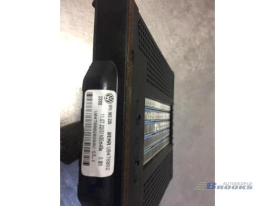 Sonstiges Teil VW Polo V 6R, 6C 6R0963235 Bild Sonstiges Teil VW Polo V 6R, 6C 6R0963235