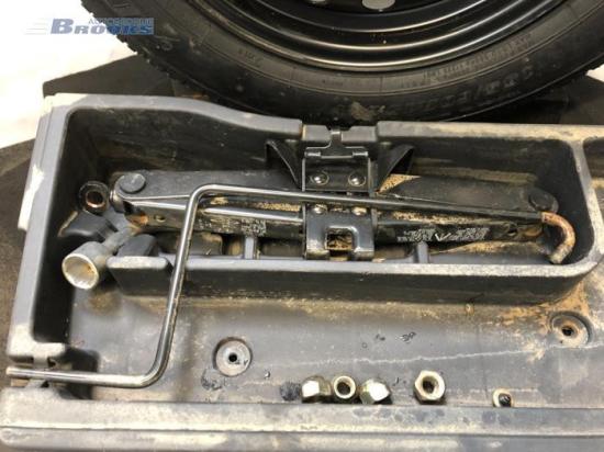 Notrad Toyota Corolla Liftback E12 1956015 Bild Notrad Toyota Corolla Liftback E12 1956015