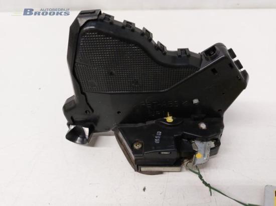 Klappenschlosszug Toyota Corolla Liftback E12 6975002060 Bild Klappenschlosszug Toyota Corolla Liftback E12 6975002060