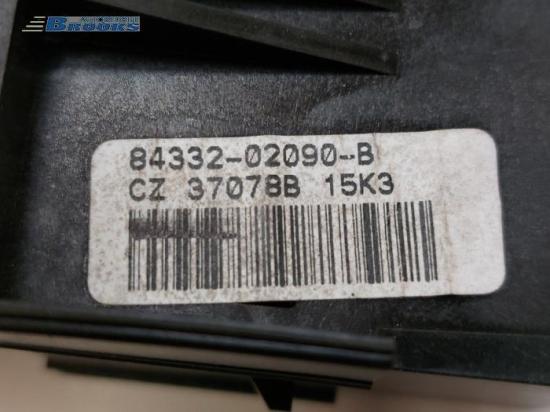 Schalter für Warnblinker Toyota Corolla Liftback E12 8433202090 Bild Schalter für Warnblinker Toyota Corolla Liftback E12 8433202090