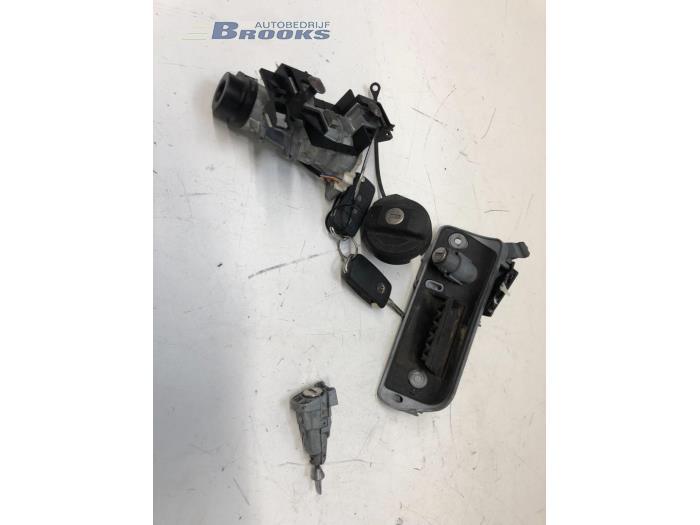 Schlosssatz für Schließanlage VW Caddy IV Kasten SAA, SAH 1K0905851B