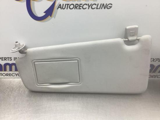 Sonnenblende Ford Focus C-Max DM2 3M51R04100 Bild Sonnenblende Ford Focus C-Max DM2 3M51R04100