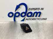 Schalter für Warnblinker Toyota Yaris Liftback P9 843320D020