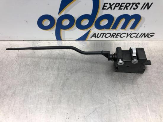 Stellmotor Tankklappe BMW 3er Touring E91 67116987632 Bild Stellmotor Tankklappe BMW 3er Touring E91 67116987632