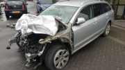Achsschenkel links vorne Skoda Superb II Kombi 3T