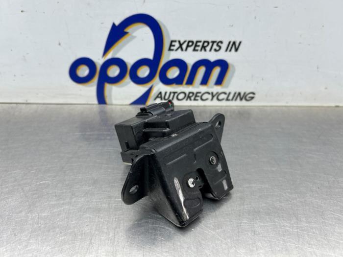 Klappenschlosszug Kia Ceed 1 SW ED 812301H000