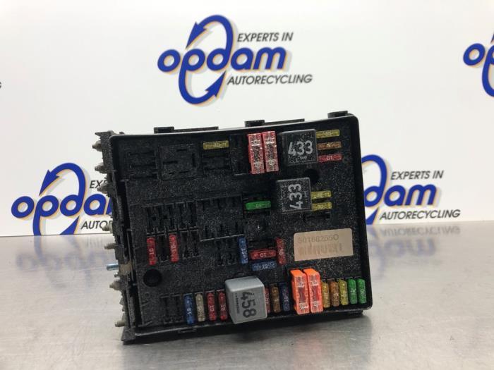 Sicherungskasten VW Golf V 1K 1K0937124K Bild Sicherungskasten VW Golf V 1K 1K0937124K