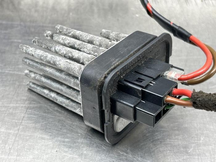 Widerstand Heizung Opel Zafira B A05 90566802