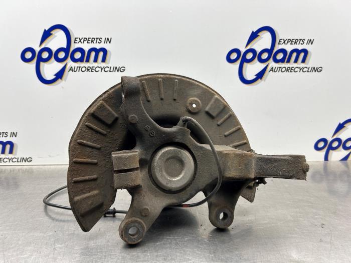 Achsschenkel rechts vorne Mercedes-Benz Vito/Mixto Kasten W639 A6393300732