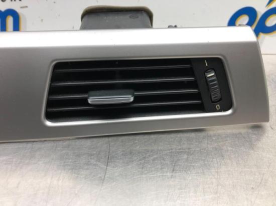 Lüftungsgitter Armaturenbrett BMW 3er Touring E91 6422912330101 Bild Lüftungsgitter Armaturenbrett BMW 3er Touring E91 6422912330101