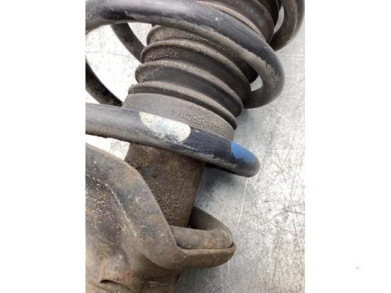 Federbein links hinten Land Rover Freelander 1 L314 Bild Federbein links hinten Land Rover Freelander 1 L314