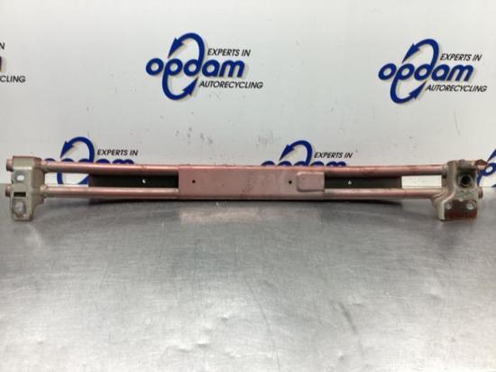 Stoßstangenträger vorne Suzuki Splash EX 5827051K00 Bild Stoßstangenträger vorne Suzuki Splash EX 5827051K00