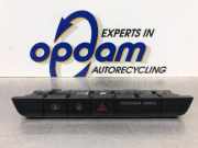 Schalter für Warnblinker Skoda Fabia III Kombi NJ 6V0927132A