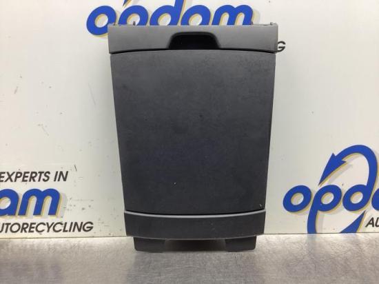 Handschuhfach Suzuki Splash EX 7382351K00 Bild Handschuhfach Suzuki Splash EX 7382351K00