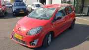 Achsschenkel links vorne Renault Twingo II CN0