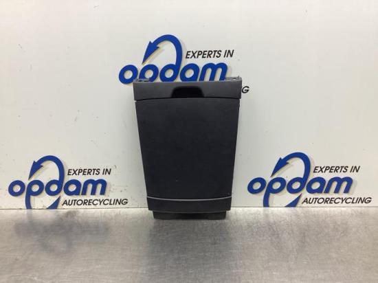 Handschuhfach Suzuki Splash EX 7382351K00 Bild Handschuhfach Suzuki Splash EX 7382351K00